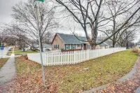 Shawnee Vacation Rental ~ 11 Mi to Kansas City! - 3-Star