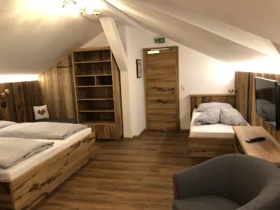 Berggasthof Obere Firstalm Hotels in Spitzingsee