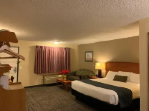 Sunset Inn - John Day Hotels in John Day