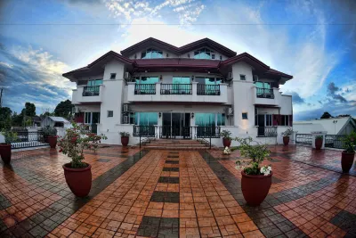 앙 타하난 니 알링 메딩 호텔 앤드 레스토랑 Iglesia Ni Cristo 주변 호텔