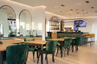 Colosseum Hotel Hotels in Ksamil