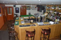 Belgrave Arms Hotel - Bares