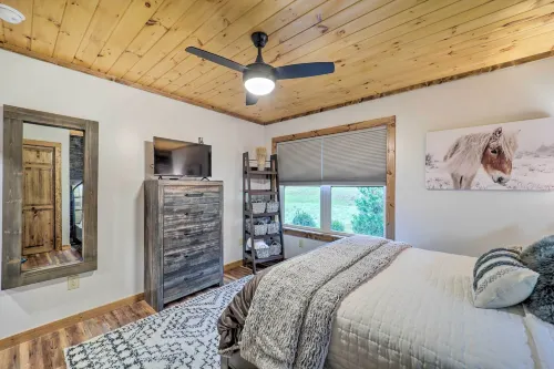 Beech Mountain Nature Escape! Modern and Cozy Cabin - 3-Star