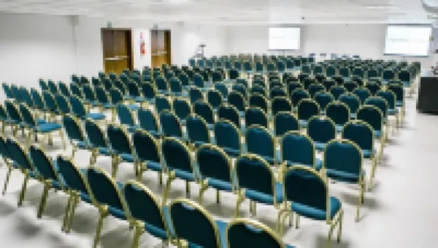 AlphaPark Hotel