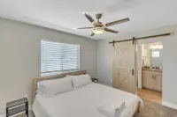 The Ideal Getaway 3 Bedroom Home by RedAwning Hotels in Iron County