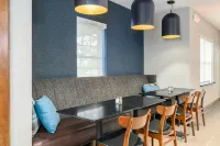 Four Points by Sheraton Bedford Manchester Airport - sarapan