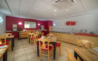 Primera Hotel - breakfast