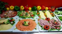 The Atrium Hotel - Desayuno
