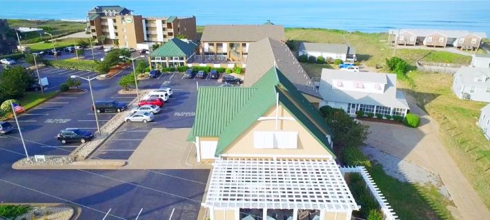 Shutters on the Banks Hotels in Dare County