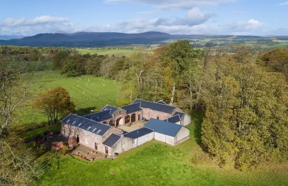 芬妮奇小屋酒店