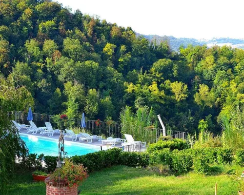 Tenuta Monvillone Country House & Restaurant Hotel a Cereseto