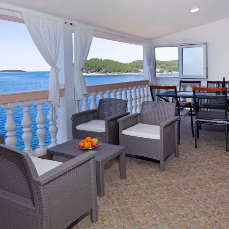 Apartments Villa Senija