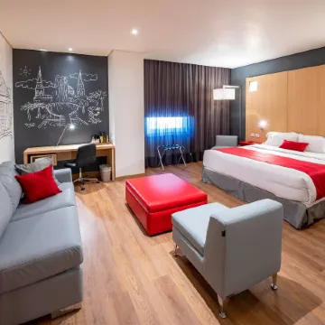 Ramada Encore by Wyndham Guadalajara Aeropuerto