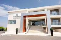 Hotel Dos Zimbros Hotels near Lagoa de Albufeira Beach