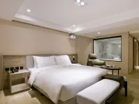 Spring Rhapsody Hotel Hotels near Chonglun Park