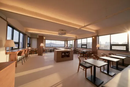 Andong Wolyoung Hotel Отели в г. Андон