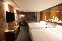 Central Hotel Hotels near Zhongli Railway Station