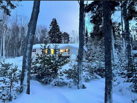 Superior Views Отели в г. Чиппева