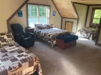 Large Cozy House in the Woods .Few Minutes from Lake George and Gore Mountain Hotels in Warrensburg