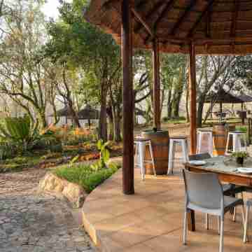 Premier Hotel Roodevalley Hotel Exterior