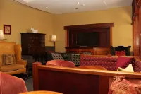 Old Kings Arms Hotel Hotels in Pembroke