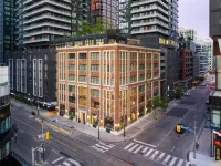 Sutton Place Hotel Toronto Hotels near Second City Toronto