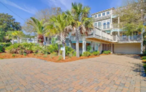 913 Carolina Boulevard by Avantstay Private Pool, Ocean View, Rooftop