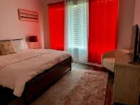 Urban Oasis: Stylish 1BR Austin