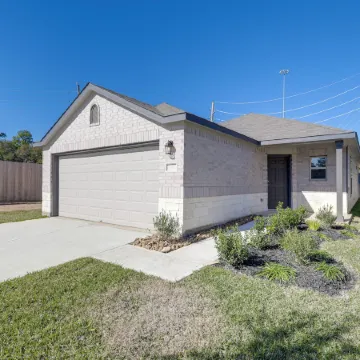 Brand New Spring Home Less Than 1 Mi to Old Town!