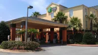 Holiday Inn Express & Suites Destin E - Commons Mall Area