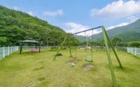 穆朱因卡狗旅館