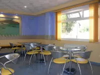 Hotel Vida Ostra Marina - 2-Star
