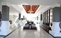 Grand Master Villa Tomohon Hotels in South Tondano