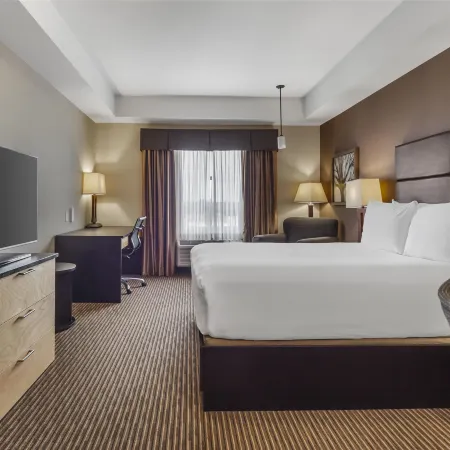 Best Western Cold Lake Inn