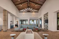 Hampton Inn & Suites by Hilton Maui North Shore فنادق في كاهولوي