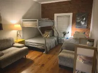Supercool 2-Bedroom Modern Rustic Loft in Downtown Eatonton, Near Lake Oconee