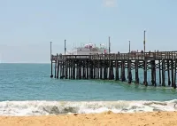 Sept/OCT. Special! Steps to Sand. Parking/ Bikes! Message for Free Night Deal!