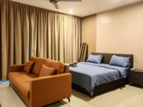 Cozy Studio in Shah Alam with Mountain View