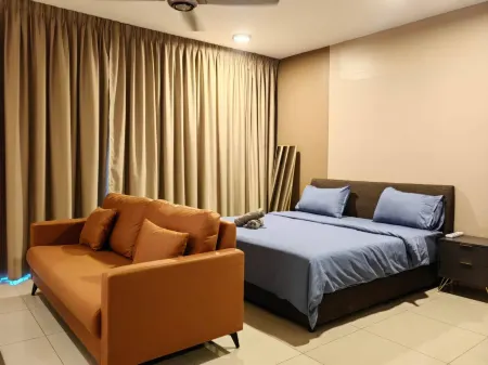Cozy Studio in Shah Alam with Mountain View