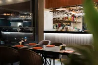 Fier Life Center - Quầy bar