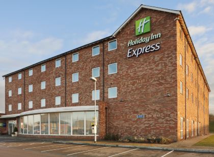 Holiday Inn Express Nuneaton