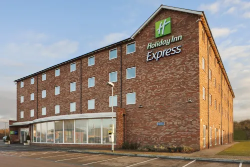 Holiday Inn Express Nuneaton Hotels in Bedworth