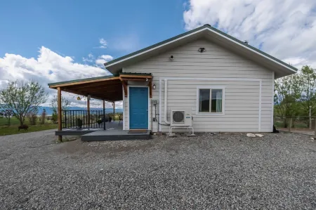 Saddlehorn Ridge Cabin