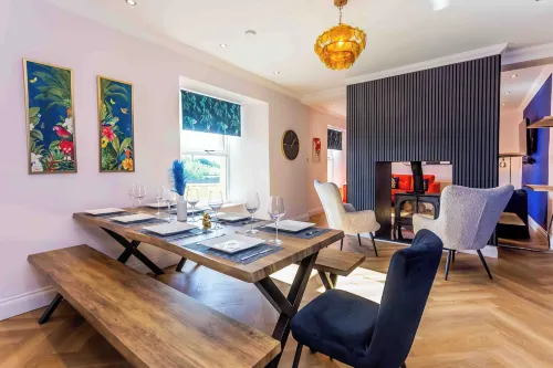 Elderberry Hall - 7 Bed