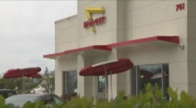 Pottery Barn Perfect Steps 2 LightRail, Mall, Restaurants, Shop, Schwab,Skyridge Hotels in Lone Tree