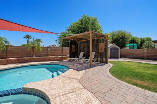 Picacho Pool House - NO Cleaning or Extra Guest Fees