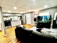 Syracuse Vacation Rental free Parking,near SU,town