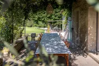 La Mas Fanny À Gordes Hotels in Gordes