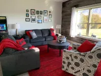 Cabin at House Mountain-Entire Cabin, Stunning View