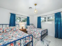 Tranquil Oaks Near Lake & Raceway w/Tesla Charger & Family Games Included! セブリングのホテル